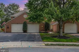 180 Summitville Ct, Lancaster, PA 17603 - Photo 1