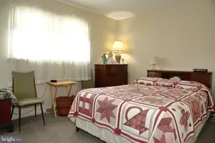 213 N Locust St, Lititz, PA 17543 - Photo 13