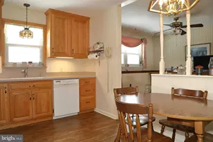 213 N Locust St, Lititz, PA 17543 - Photo 5