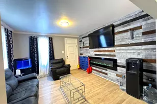 1126 Lancaster Ave, Columbia, PA 17512 - Photo 7