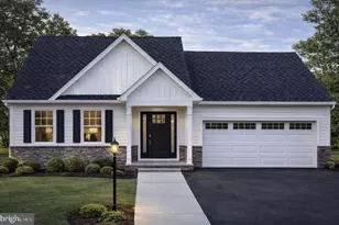 233 Pilgrim Dr, Lancaster, PA 17603 - Photo 1