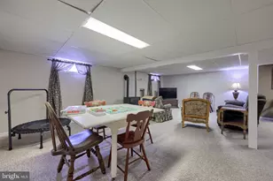 811 W Main St, New Holland, PA 17557 - Photo 29