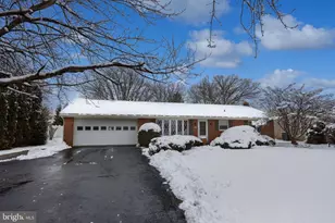 811 W Main St, New Holland, PA 17557 - Photo 35