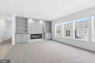 443 Eastwood Ln, Lancaster, PA 17603 - Photo 9