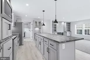 443 Eastwood Ln, Lancaster, PA 17603 - Photo 11