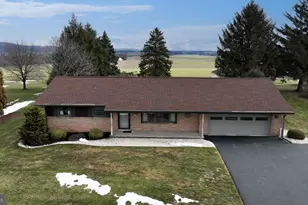 1235 Lebanon Rd, Manheim, PA 17545 - Photo 7