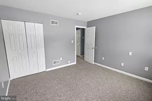 725 Laurel View Dr, Manheim, PA 17545 - Photo 7