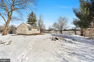 195 Village Spring Ln, Reinholds, PA 17569 - Photo 37