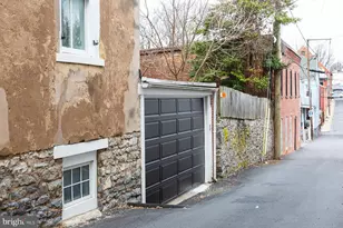 323 W King St, Lancaster, PA 17603 - Photo 103