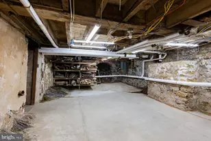 323 W King St, Lancaster, PA 17603 - Photo 83