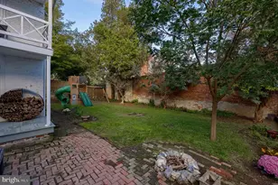 323 W King St, Lancaster, PA 17603 - Photo 97