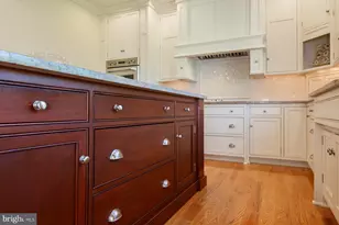 801 Greenside Dr, Lititz, PA 17543 - Photo 19
