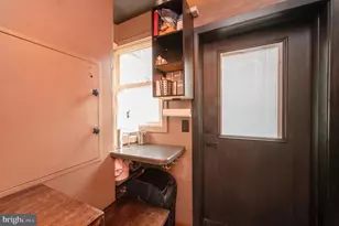 110 W Orange St, Lancaster, PA 17603 - Photo 25