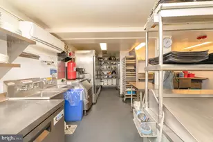 110 W Orange St, Lancaster, PA 17603 - Photo 27