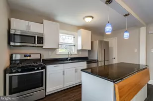 679 Poplar St, Lancaster, PA 17603 - Photo 11