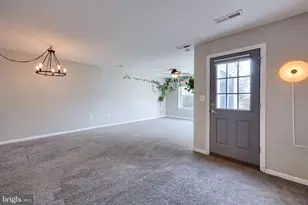 100 Pepperton Ct, Lititz, PA 17543 - Photo 9