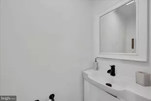 1015 E Walnut St, Lancaster, PA 17602 - Photo 9