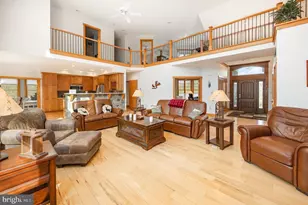 115 Monument Dr, Elizabethtown, PA 17022 - Photo 5