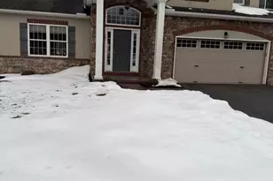 101 Baneberry Ln, Lititz, PA 17543 - Photo 1