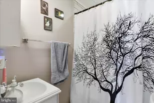 146 N Cedar St, Lititz, PA 17543 - Photo 51