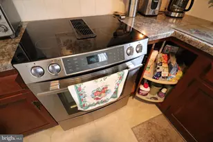 41 W Queen St, Ephrata, PA 17522 - Photo 9