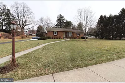 41 W Queen Street, Ephrata, PA 17522 - Photo 45