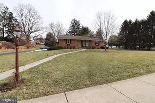 41 W Queen St, Ephrata, PA 17522 - Photo 45