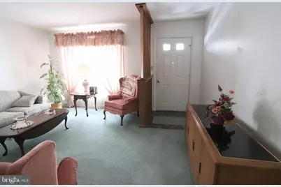 41 W Queen Street, Ephrata, PA 17522 - Photo 5