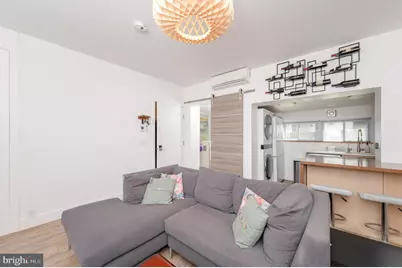 110 W Orange Street, Lancaster, PA 17603 - Photo 5