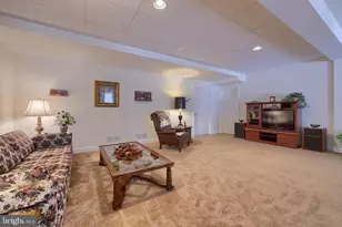 900 Cambridge Dr, Manheim, PA 17545 - Photo 45