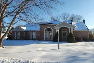 33 Tara Dr, Lititz, PA 17543 - Photo 1