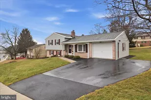 842 N 4th St, Denver, PA 17517 - Photo 3