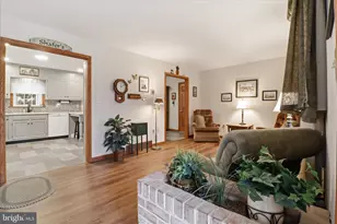 842 N 4th St, Denver, PA 17517 - Photo 7