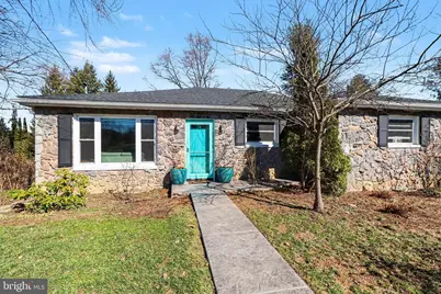 303 S Market Street, Mount Joy, PA 17552 - Photo 3