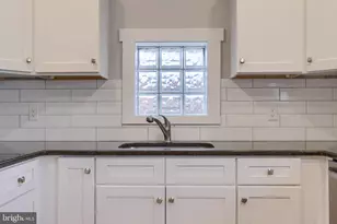 13 E New St, Lancaster, PA 17602 - Photo 3