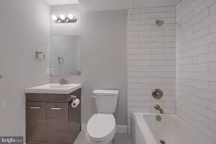 13 E New St, Lancaster, PA 17602 - Photo 5