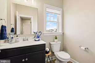 220 Pebble Dr, Elizabethtown, PA 17022 - Photo 17