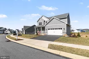 220 Pebble Dr, Elizabethtown, PA 17022 - Photo 47