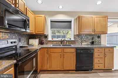 129 Townhouse Lane, Lancaster, PA 17603 - Photo 17