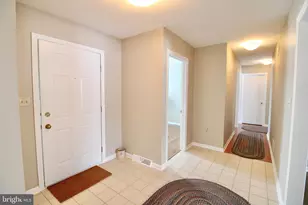 923 Jade Ave, Lancaster, PA 17601 - Photo 9