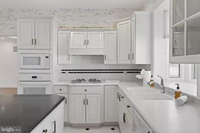 1137 Oakmont Drive, Lancaster, PA 17601 - Photo 19