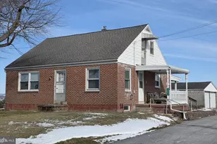 321 Pfautz Hill Rd, Stevens, PA 17578 - Photo 1