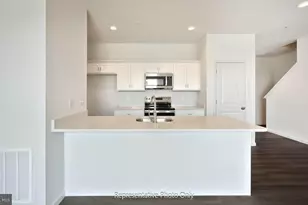 24 N Conifer Dr, Elizabethtown, PA 17022 - Photo 7