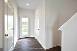 26 N Conifer Dr, Elizabethtown, PA 17022 - Photo 9