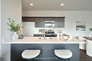 32 N Conifer Dr, Elizabethtown, PA 17022 - Photo 7