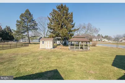 315 W Broad Street, New Holland, PA 17557 - Photo 11