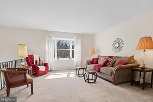 2292 Bob White Ln, Lancaster, PA 17601 - Photo 7