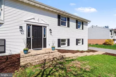 2292 Bob White Lane, Lancaster, PA 17601 - Photo 3