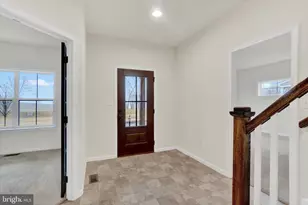 107 Honeysuckle Dr, Marietta, PA 17547 - Photo 5