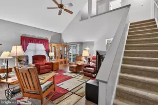 24 Spring Hill Ln, Mountville, PA 17554 - Photo 3